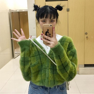 绿格纹毛衣复古撞色V领单排扣加厚外套女慵懒美式街头ins小众