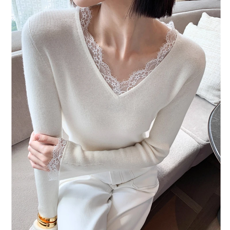 气质喇叭袖蕾丝V领打底针织衫女