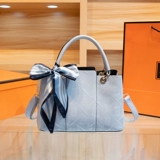 Вместительная и большая сумка через плечо, подарок на день рождения