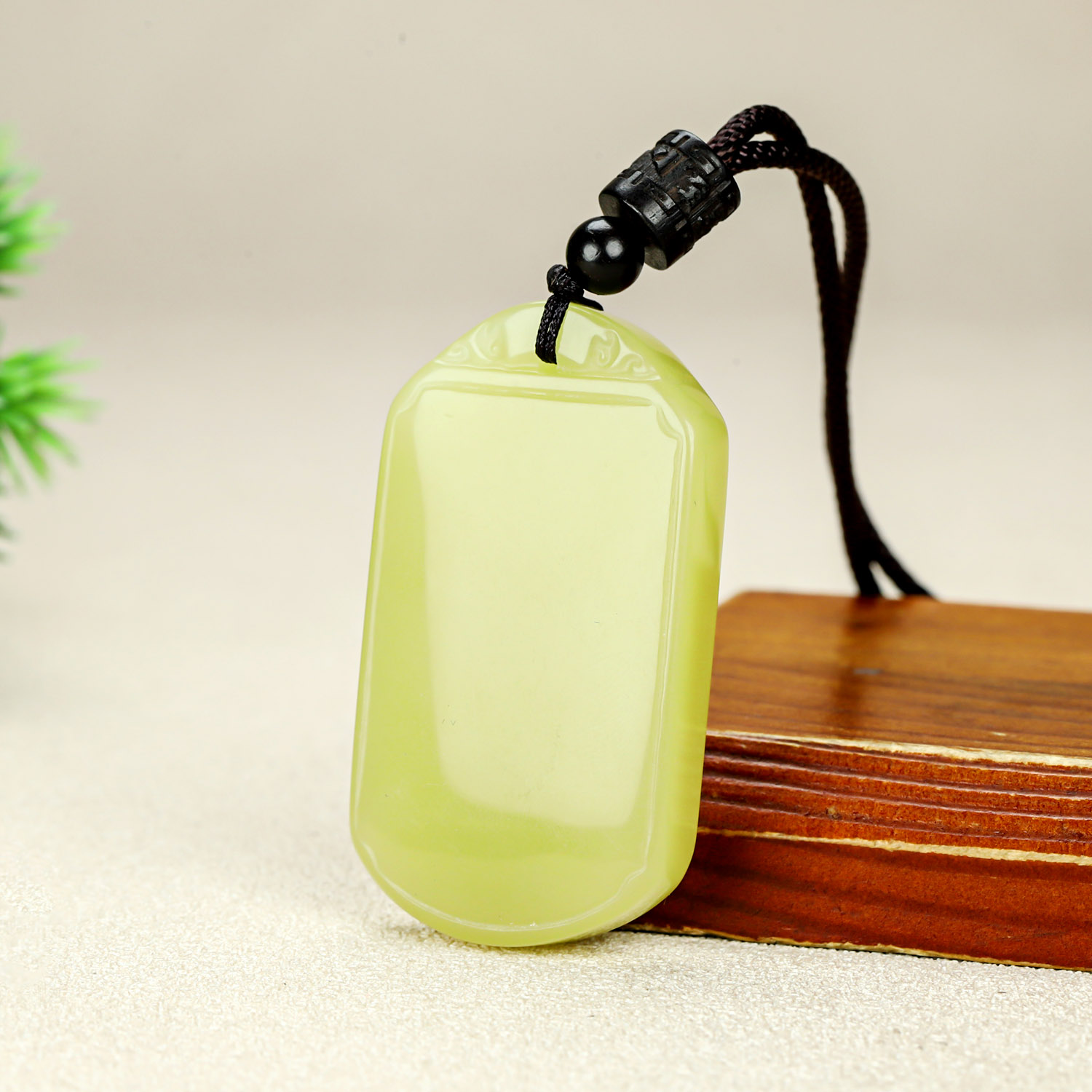 和田玉平安牌吊坠男女款新疆玉黄口无字平安牌项链挂件挂坠玉佩