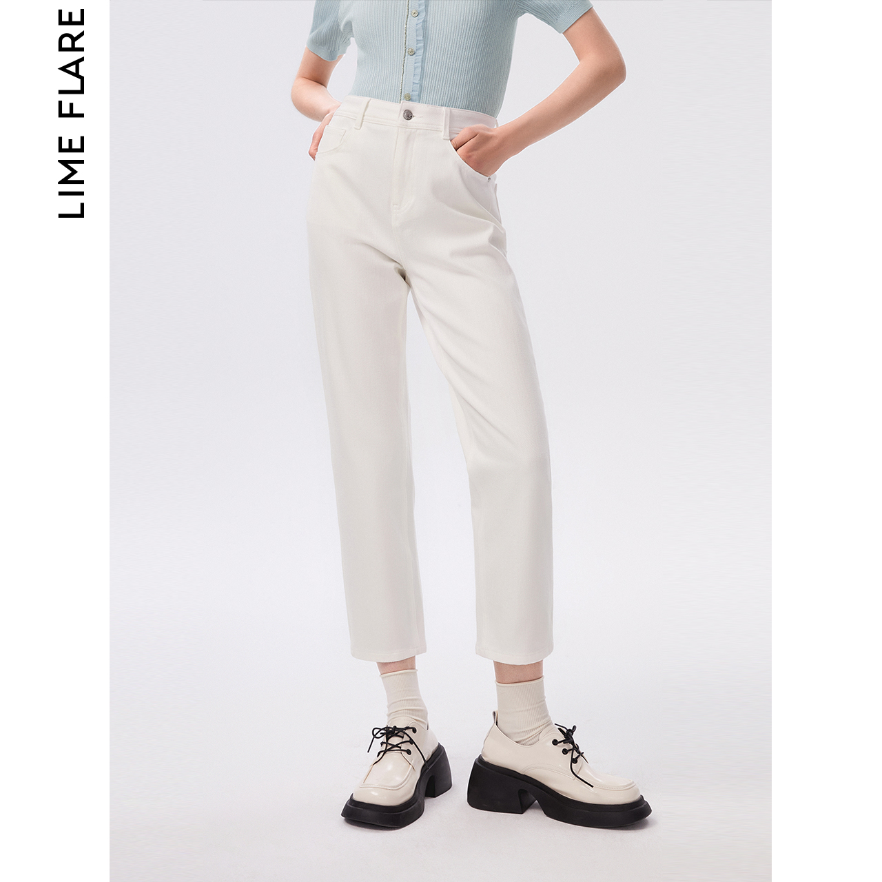 莱茵商场同款2023秋季新款高腰直筒白色修身牛仔裤高级感休闲裤女