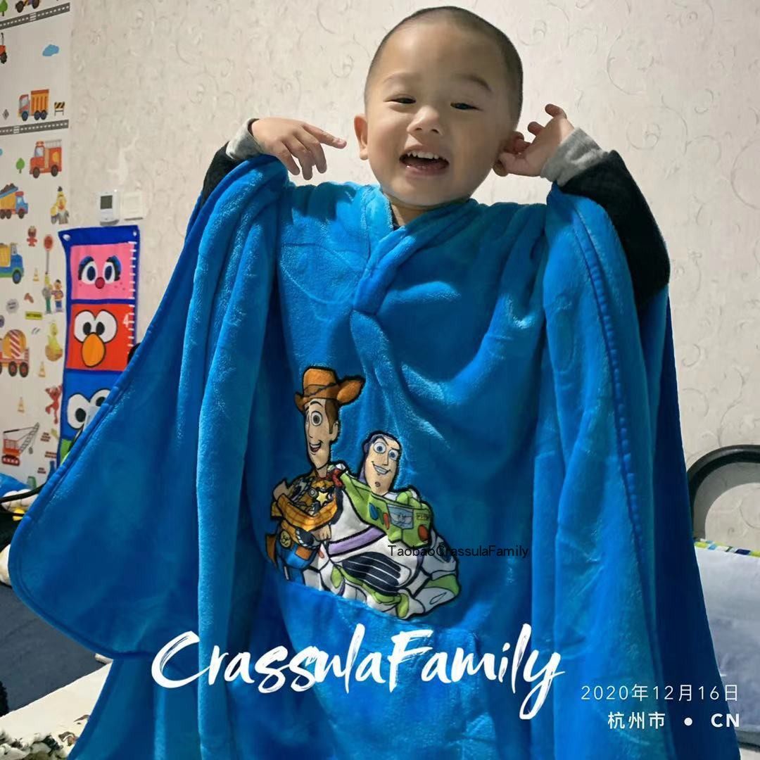 Pixar玩具总动员盖毯巴斯光年胡迪多用可穿戴斗篷毛绒毯电视车载