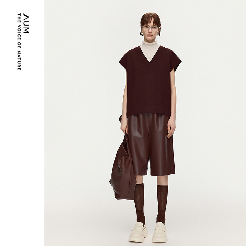 【商场同款】AUM噢姆2026年春季新款PU皮直筒廓形宽松休闲短裤女,女装/女士精品,休闲裤,淘宝优惠券,粉丝福利购,淘宝优惠卷