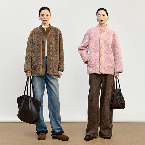 【双面穿外套】AUM噢姆2026年冬季新款肌理感宽松短款羊毛外套女