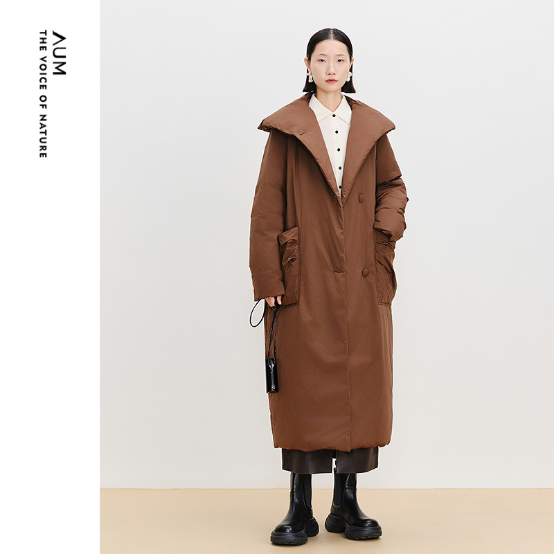 【商场同款】AUM噢姆冬季宽松时尚高领超长过膝中长款鹅绒羽绒服
