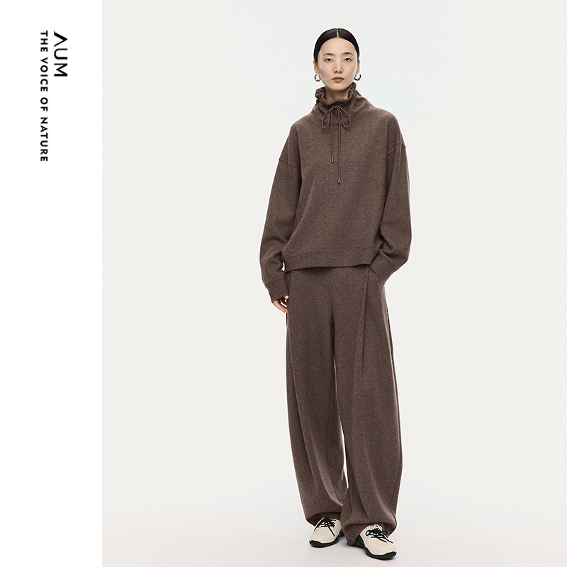 【轻松套装】AUM噢姆2025年冬季新款芝麻点提花针织呢卫衣直筒裤