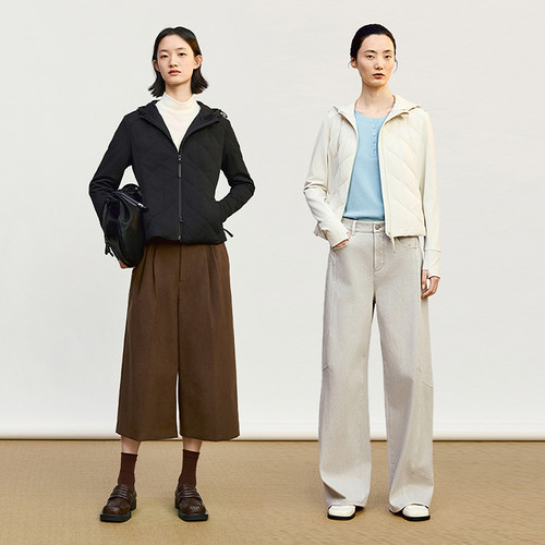 【商场同款】AUM噢姆鹅绒羽绒服2026冬季新款连帽收腰设计感外套