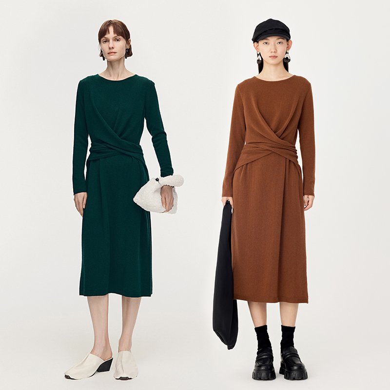 【可颂裙】AUM噢姆冬季巴素兰澳毛收腰针织连衣裙修身休闲长裙女