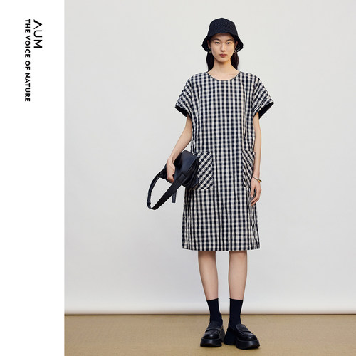 【商场同款】AUM噢姆2026年秋季新款棉金属丝记忆格连袖连衣裙女