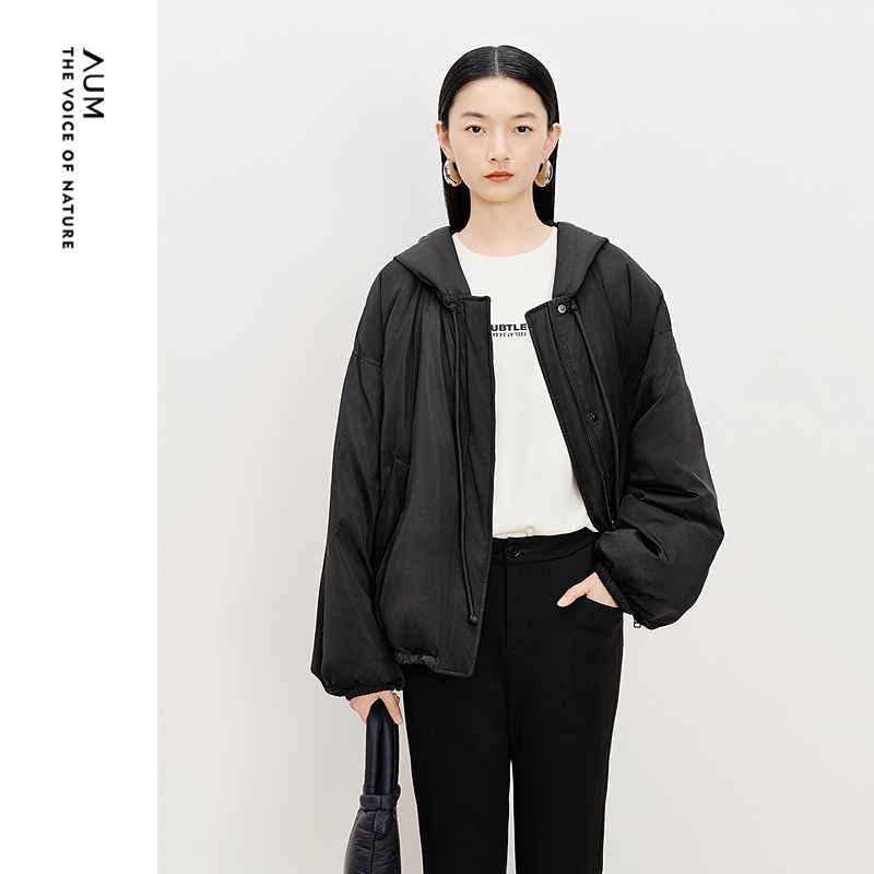 【商场同款】AUM噢姆冬季双色仿醋缎连帽派克风鹅绒服黑色羽绒服