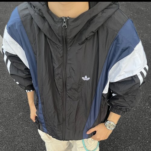 adidas originals WINDBREAKER三条纹连帽长袖夹克 男款KS3552