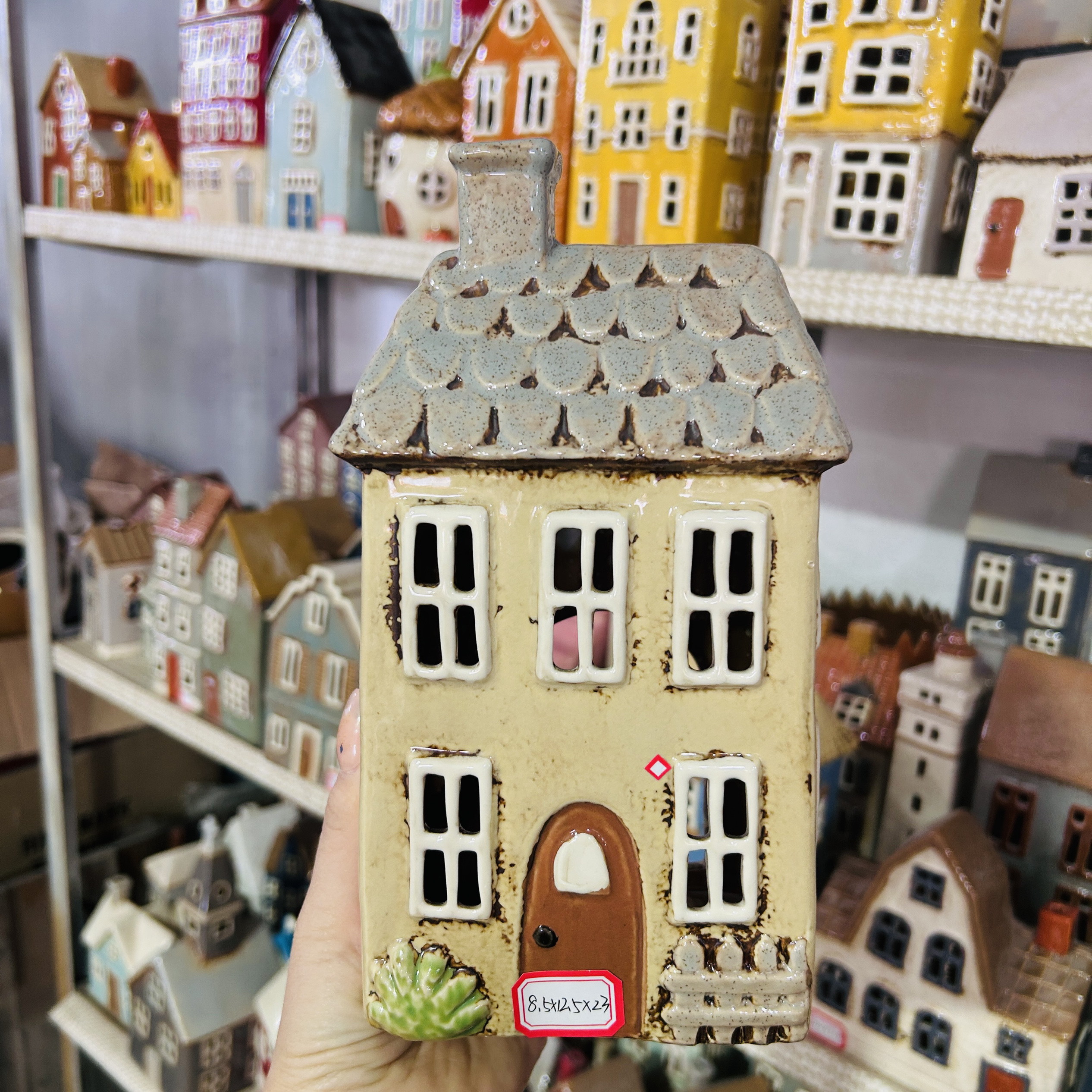 出口丹麦陶瓷做旧彩色房子烛台水族金丝熊房子窝摆件装饰品造景