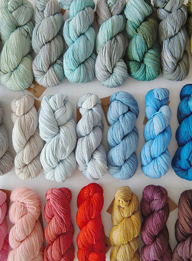 MANOS Fino羊毛/绢丝乌拉圭进口手染段染线毛衣围巾披肩手编线