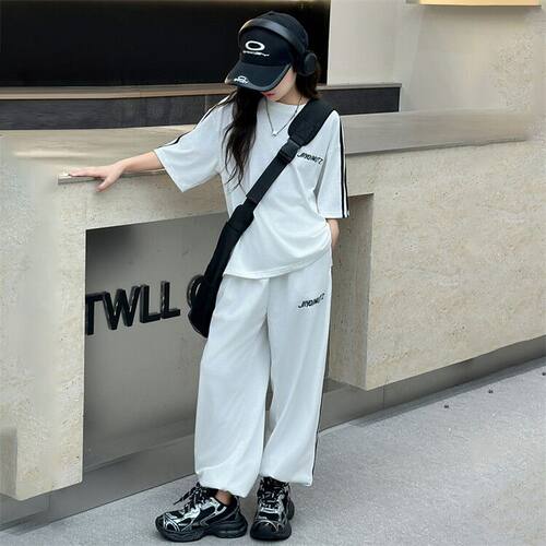 女童夏季运动套装百搭新款休闲宽松短袖T恤长裤两件套又酷又飒潮