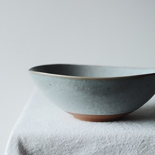 陶瓷拌面碗 say陶底墨斑灰蓝碗 沙拉菜碗炒菜浅碗 Camus 收集时光
