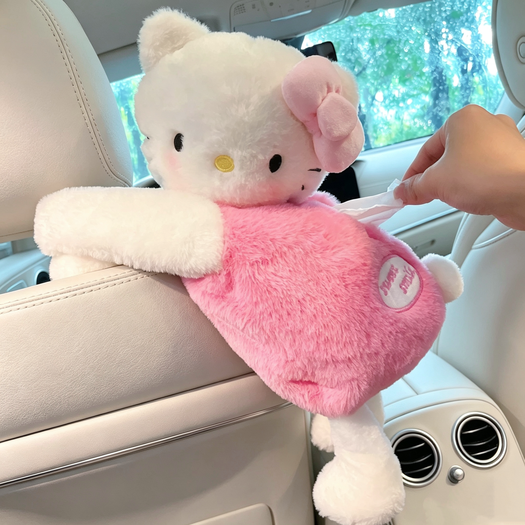 车载纸巾盒创意可爱座椅靠背汽车抽纸盒挂式hellokitty车用品装饰