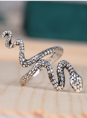 J274设计感弯曲眼睛蛇造型指环冷淡风时尚个性戒指小众轻奢食指戒