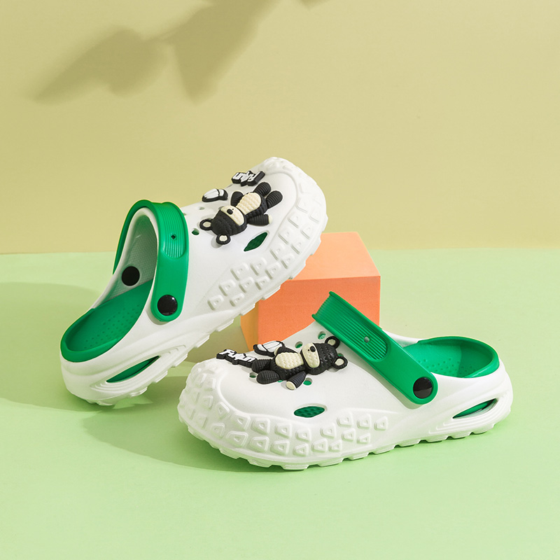 2025新款轮胎洞洞鞋厚底防滑防臭夏季外穿时装上班可爱包头凉拖鞋
