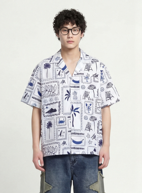 From Mars Loose short-sleeved shirt blowing the sea breeze