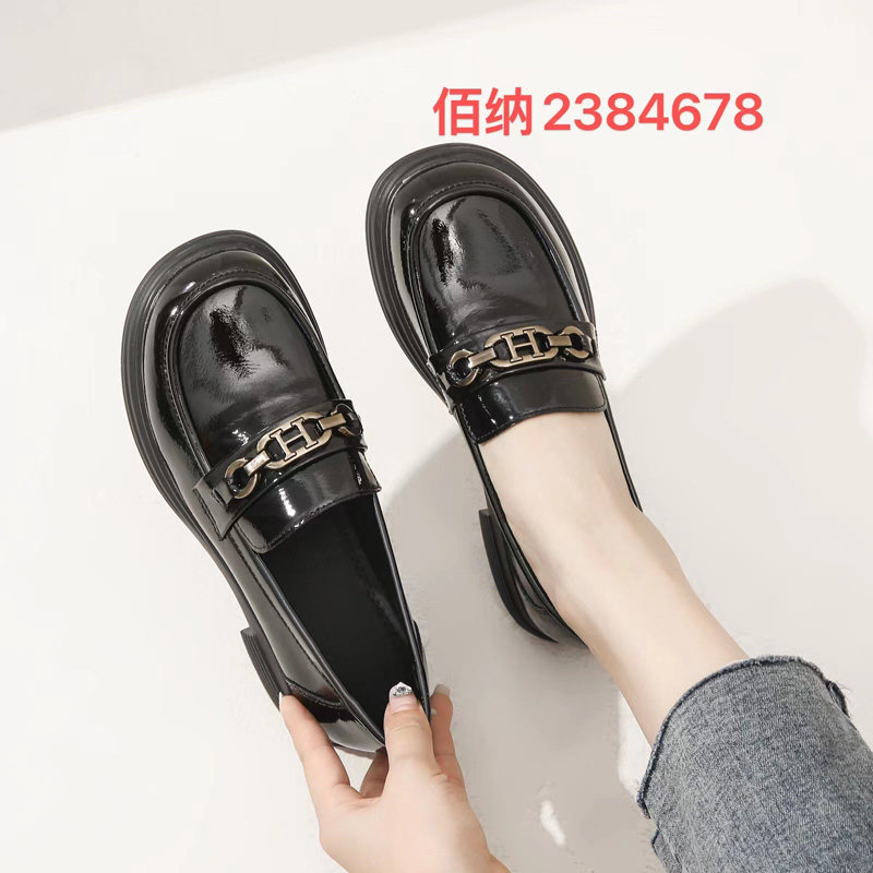 佰纳英伦风小皮鞋女2023年秋季新款黑色软底乐福鞋女亮皮低跟女鞋