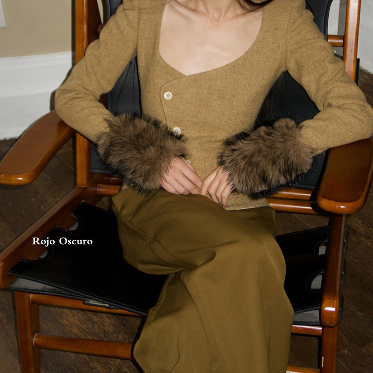 澳毛袖羊腿袖修身呢西装外套