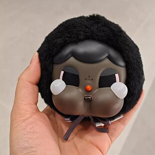 新款可爱哭娃扭蛋黑猩猩毛绒包包挂件汽车装饰搪胶公仔钥匙扣饰品