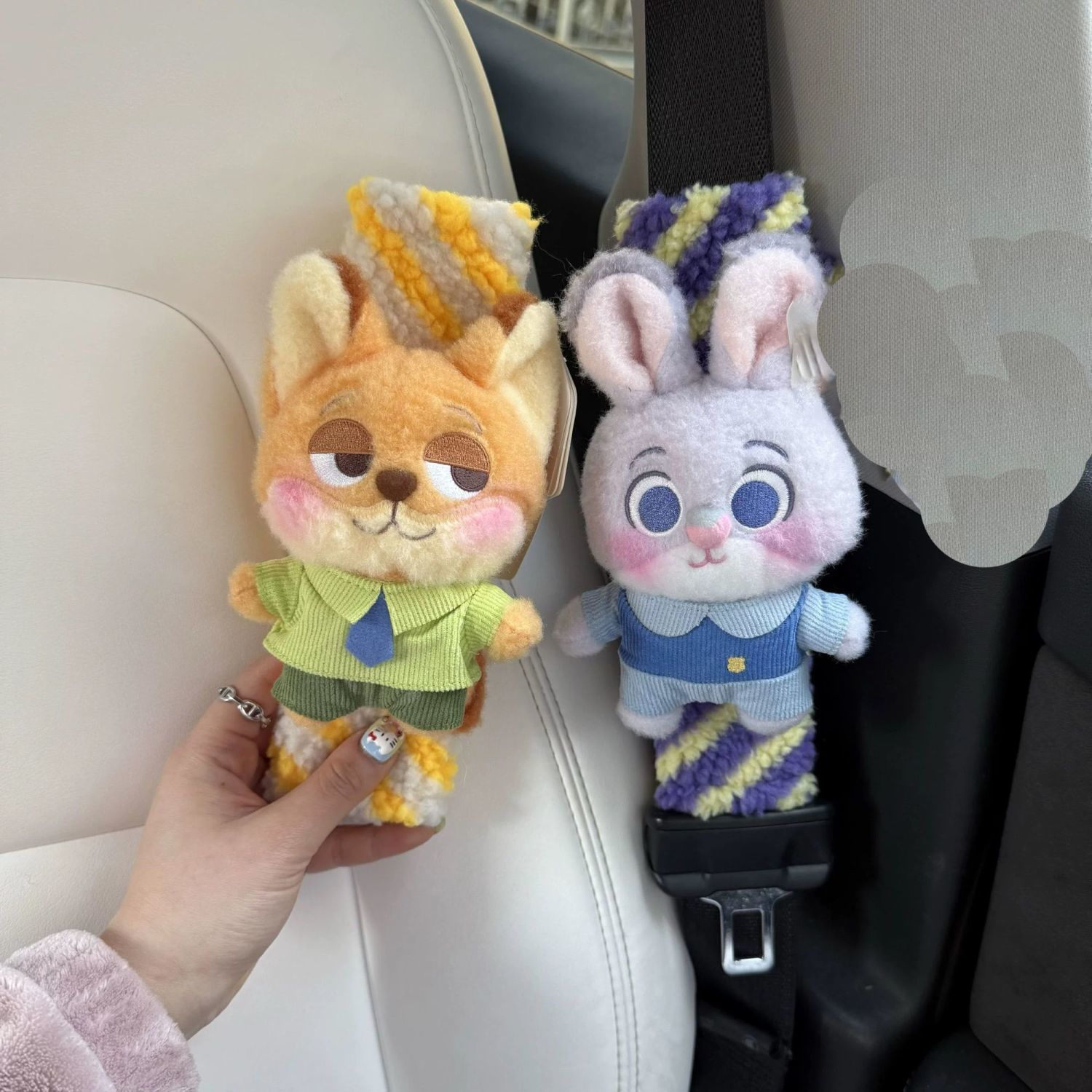 疯狂动物城朱迪尼克汽车护肩套