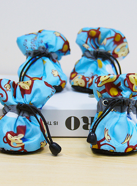 狗狗鞋子春夏季泰迪柯基不掉脚小型犬博美软底脚套可爱宠物鞋防脏