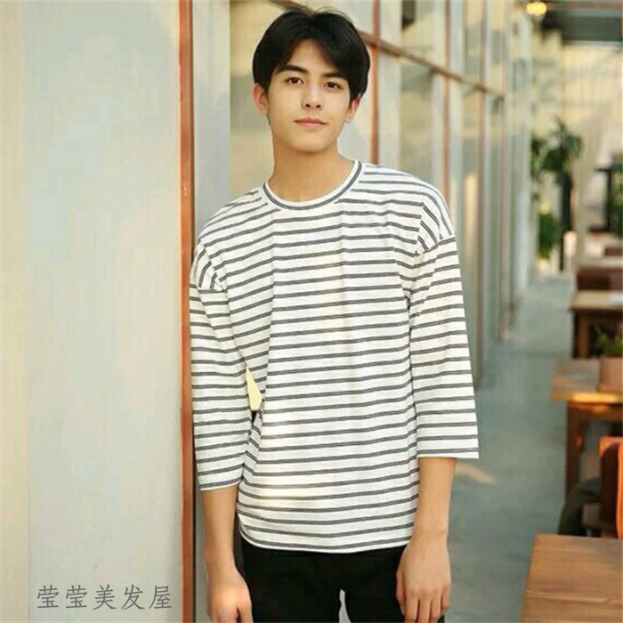 Perruque cheveux raides Court - Ref 2608694 Image 4