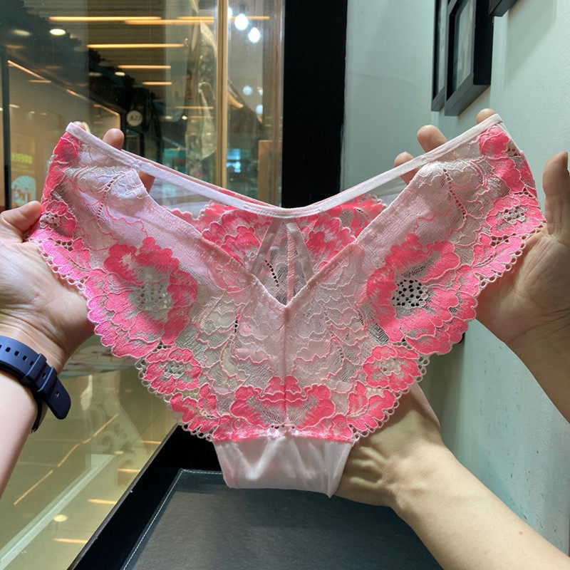 粉色性感镂空蕾丝美臀三角裤低腰欧美风女内裤