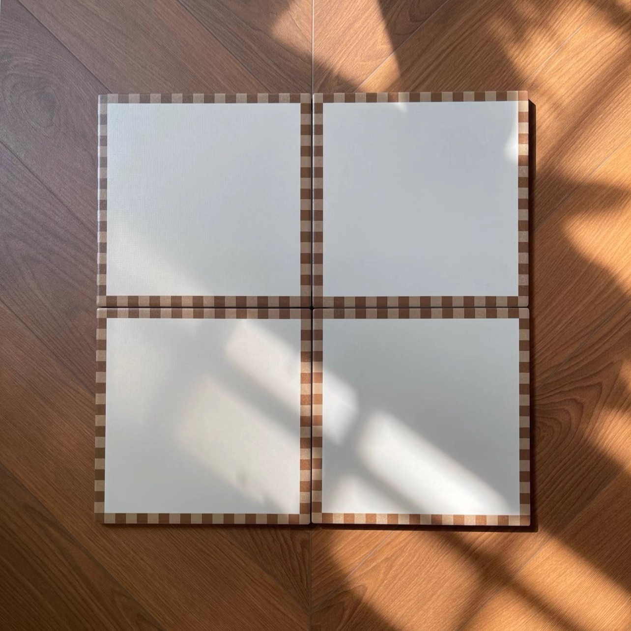 200X200全瓷附录G标佛山生产300X300中古奶油风原木风拼花小地砖