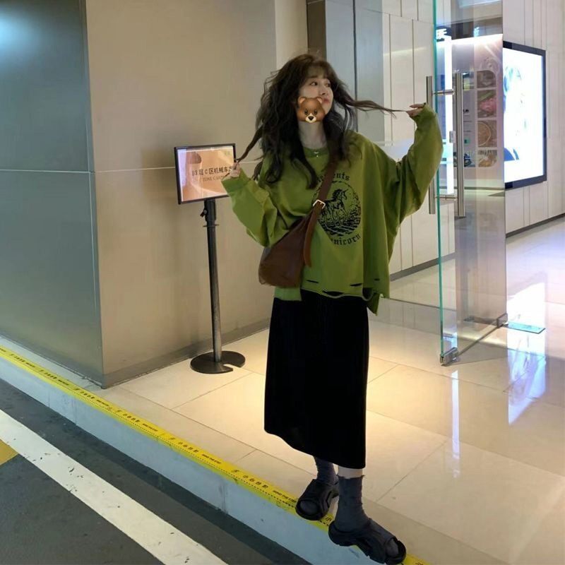 출산 복장 2022 새로운 초가을 정장 하이 엔드 패션 한국 드라마 느슨한 운동복 배꼽 지원 스커트 투피스 세트