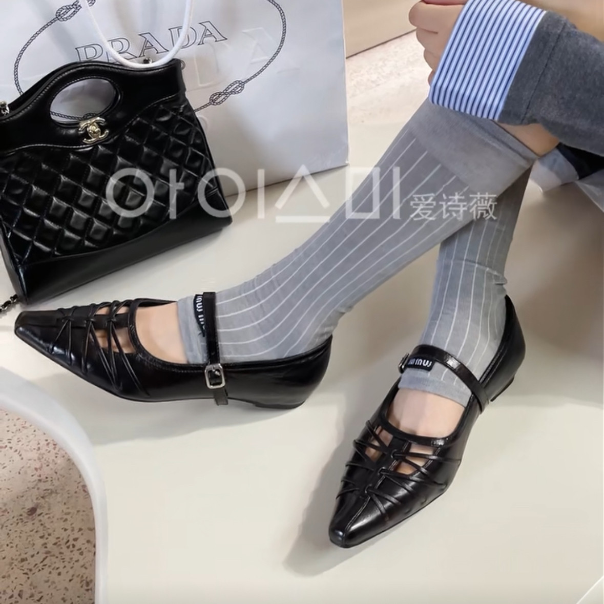 爱诗薇女鞋2026年春季新款复古尖头浅口单鞋一脚蹬舒适玛丽珍鞋女