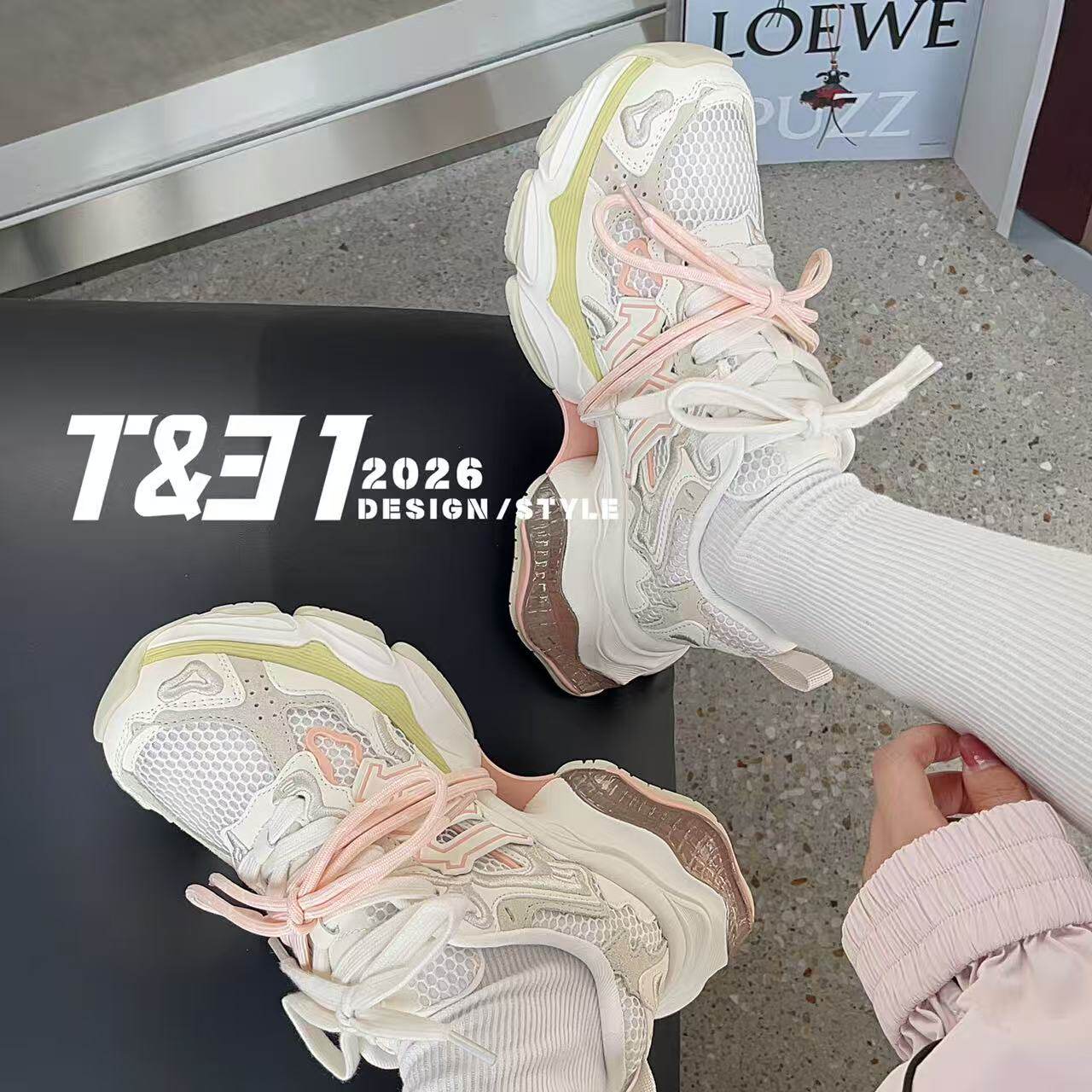 T31女鞋2026春款双鞋带休闲透气老爹鞋时髦百搭轻便运动风跑步鞋