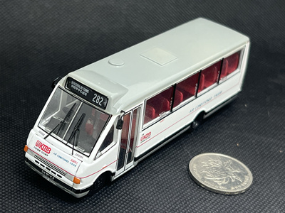 299 西贡 小巴 巴士 香港巴士 1:76 全新原包装 限定卡