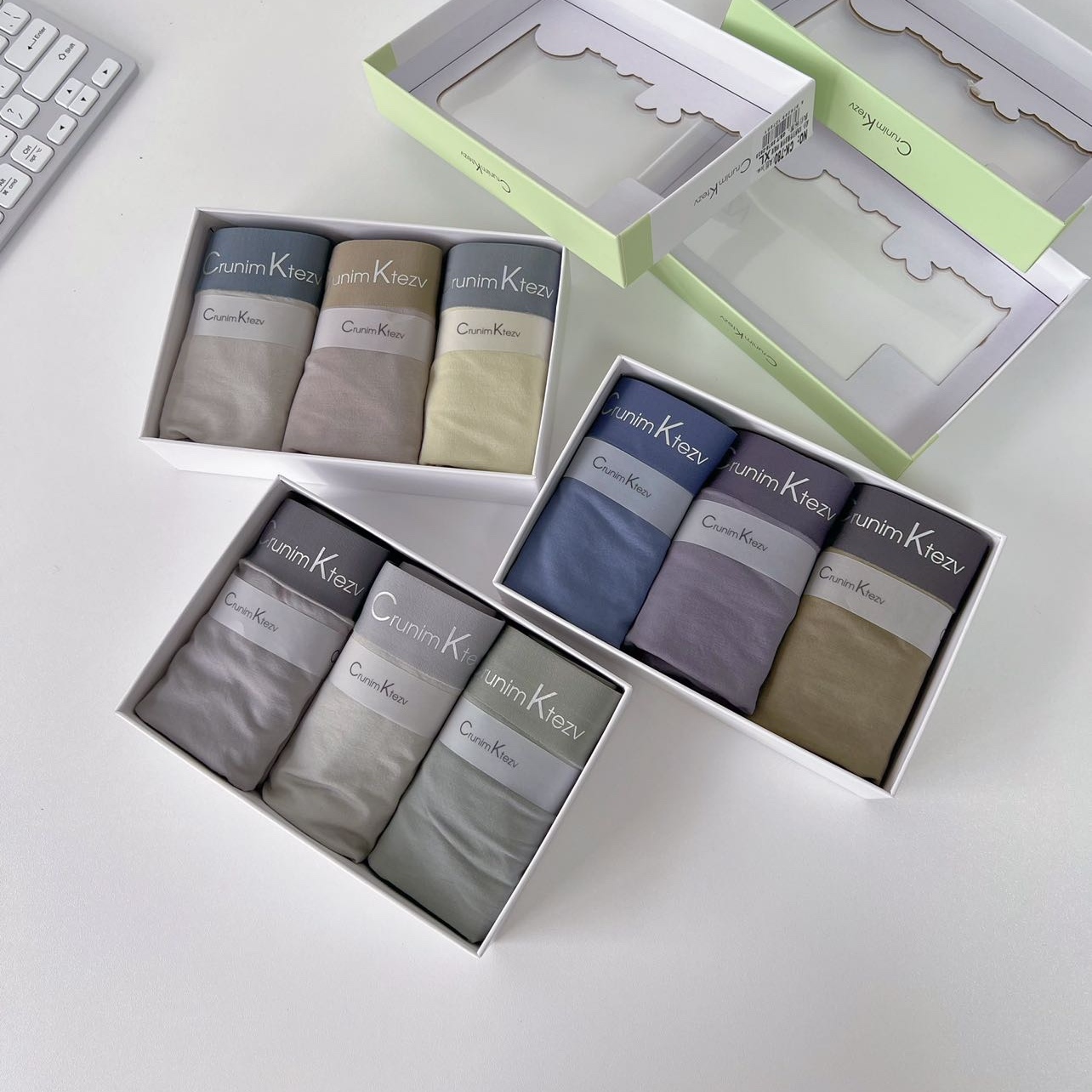 莫兰迪男士无痕透气平角内裤