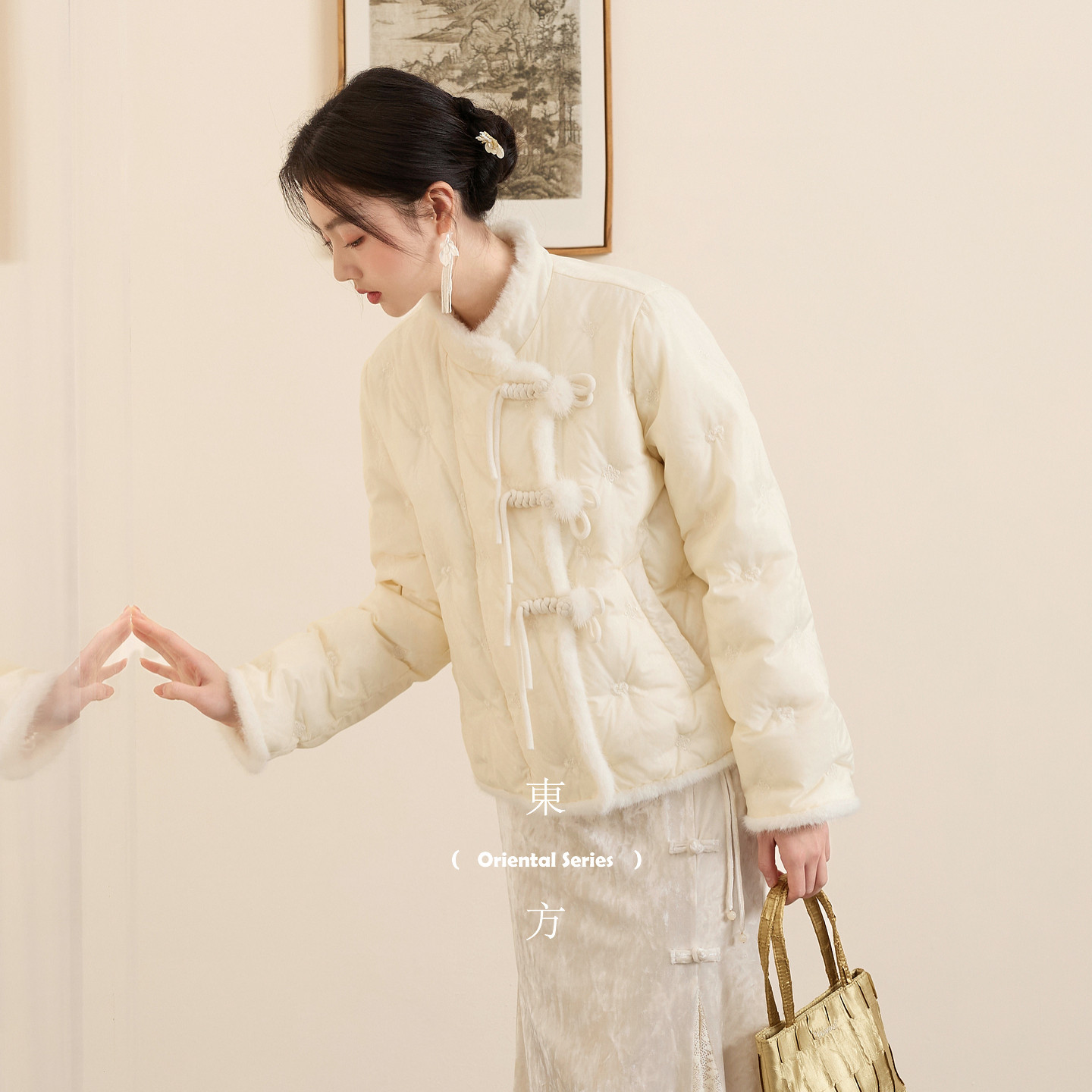 三彩【花影蝶梦】2025冬季新款新中式羽绒服毛毛立领盘扣白鸭绒