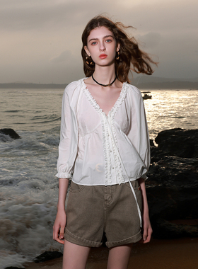 ibudu2025夏季新款木耳边花边V领衬衣白衬衫灯笼袖小衫女