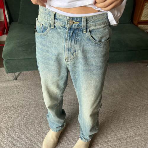 水洗复古直筒蓝色流行牛仔裤男