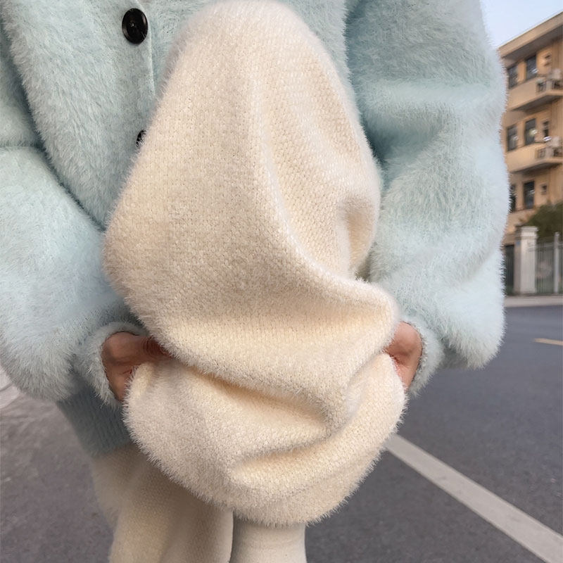 白色加绒阔腿裤女秋冬2026新款保暖棉裤高腰休闲 窄版水貂绒糯米