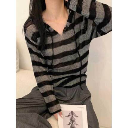 韩东大门2024秋季新款时尚百搭宽松显瘦条纹连帽针织衫女上衣潮
