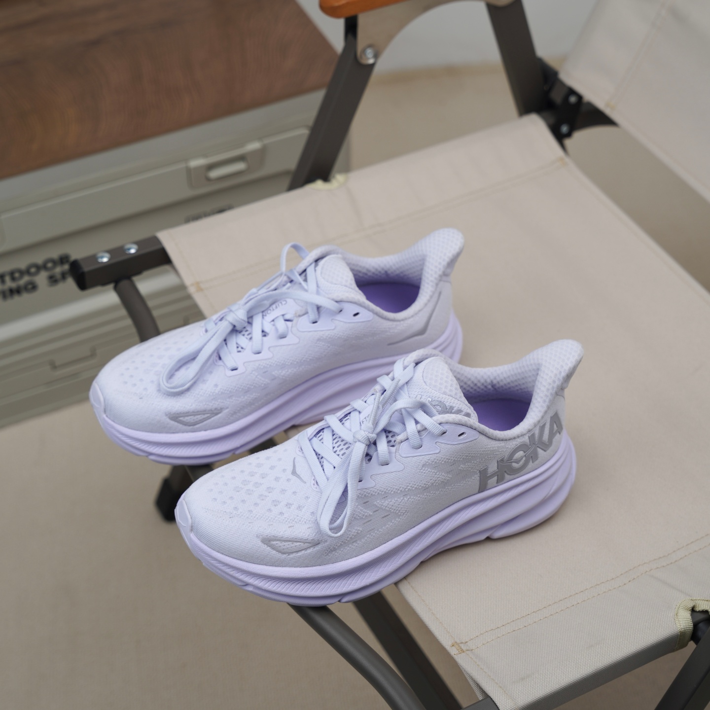 HOKA ONE ONE Clifton 9 柔软舒适防滑耐磨女跑步鞋 1127896-SGLW