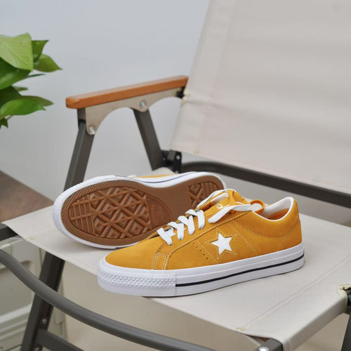 匡威休闲百搭低帮板鞋