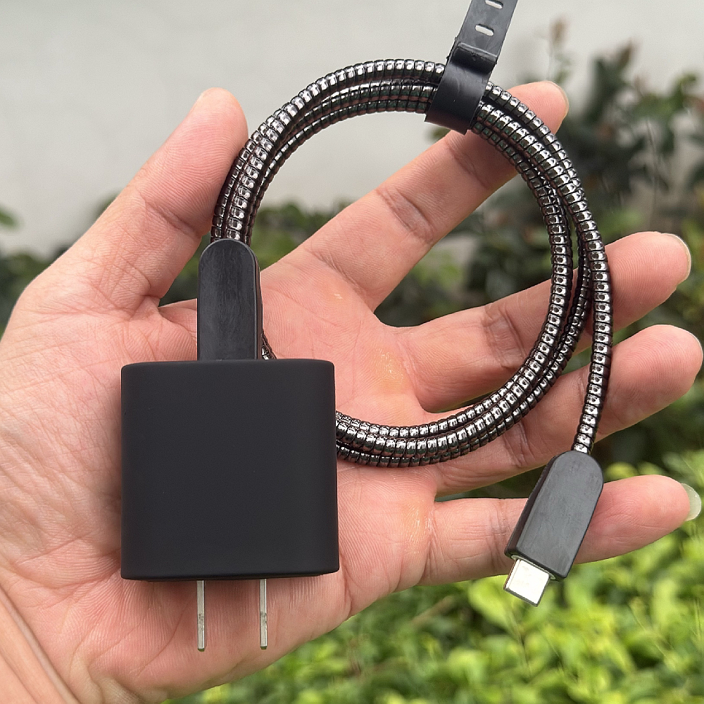 适用苹果笔记本MacBook NEO数据线保护套20W充电器电源壳硅胶绕绳