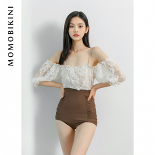 沫初见泳衣女2021新款 轻奢露肩连体三角显瘦保守小胸温泉度假 短袖