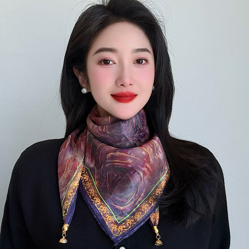 磁吸扣项链小方巾丝巾女薄纱巾懒人护颈饰围脖子领巾锁骨搭配衬衫 - 实物图