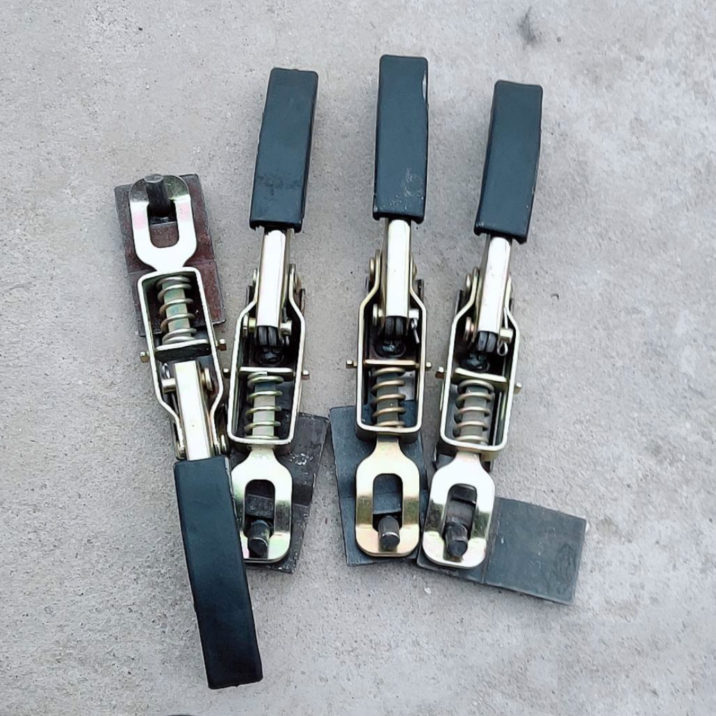 钩搭扣加长挂扣扣件门扣搭扣大货车手扣车厢家集装箱三轮车门锁扣