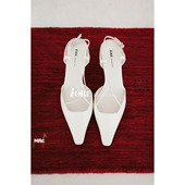 IORE理想矿石设计师原创2025新款 古着极简雕塑线条窄方头中跟凉鞋