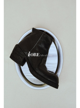 IORE理想矿石设计原创 洒脱随性 水洗马皮棱角尖头防水台粗跟短靴