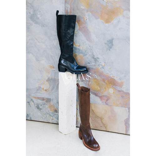 GLAS极简水洗马皮拉链粗跟及膝靴